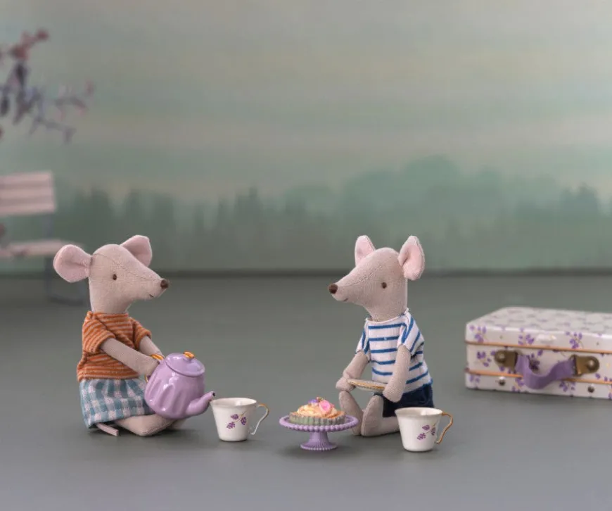 Clearance Afternoon Treat, Mouse - Purple Madelaine Accessories