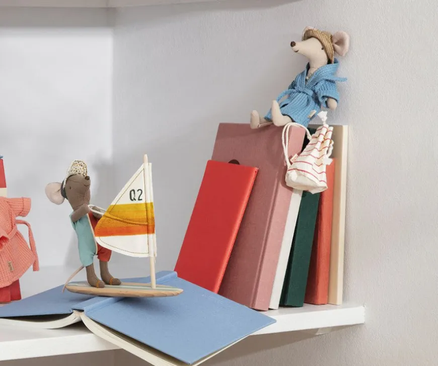 bathrobe__dusty_blue_dadmum_mouse_2.webp Shop Bathrobe - Dusty Blue, Dad/Mum Mouse Mum & Dad