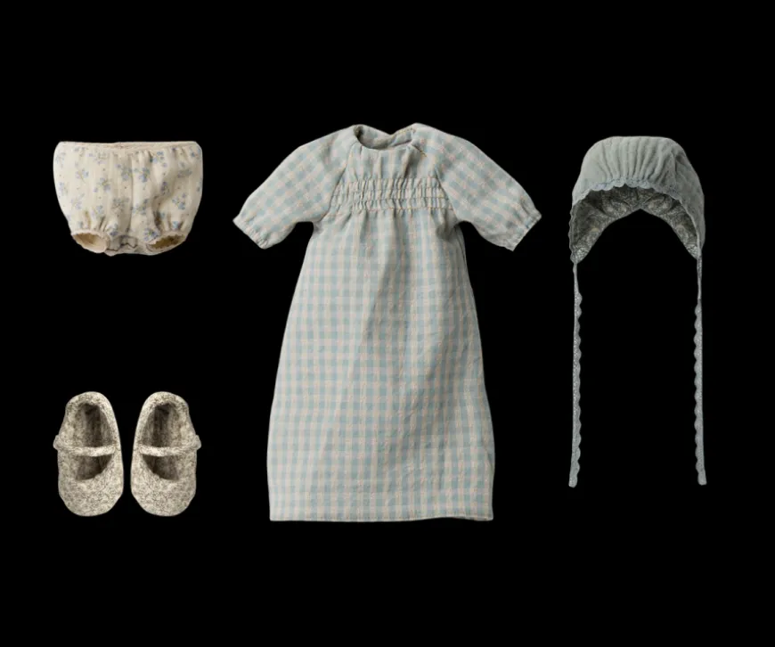 Clearance Bunny, Size 3 Size 3 & Clothes