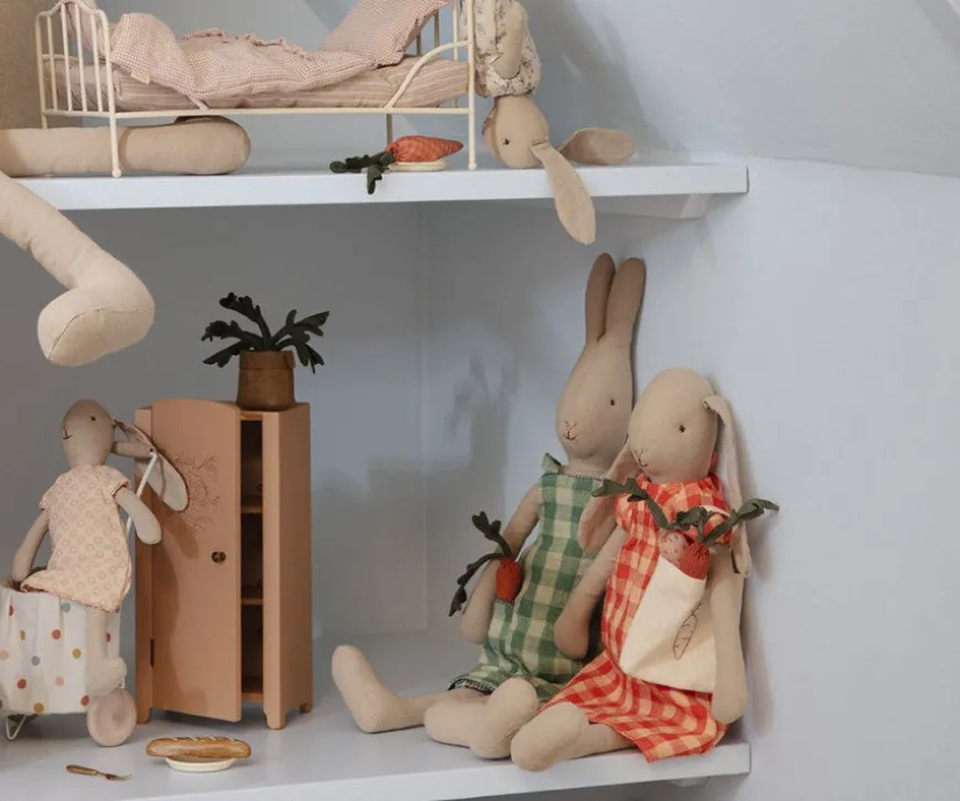 carrots_in_shopping_bag_2-2.webp Clearance Carrots In Shopping Bag Kitchen