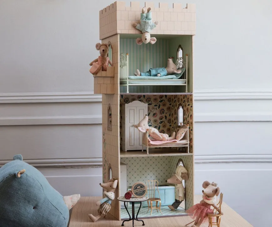 castle_with_kitchen_mouse_3.webp Sale Castle With Kitchen, Mouse Royal & Castle