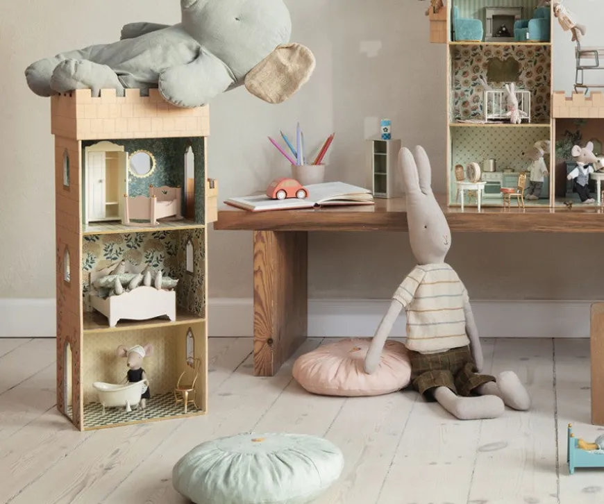 castle_with_mirror_mouse_2-2.webp Hot Castle With Mirror, Mouse Castle Furniture