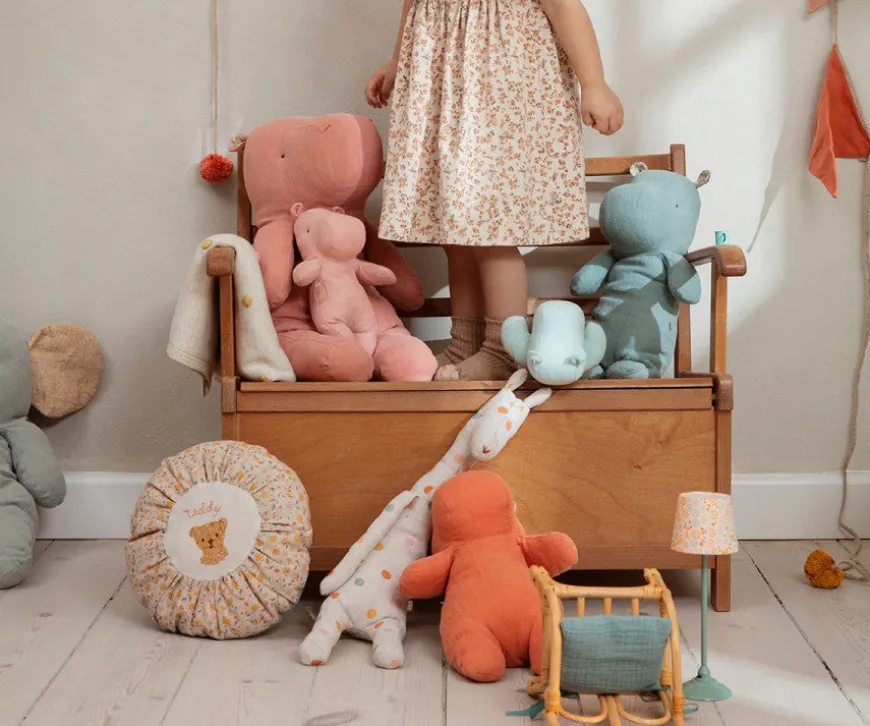 flower_teddy_cushion_small_2.webp Shop Flower Teddy Cushion, Small Decoration & Storage