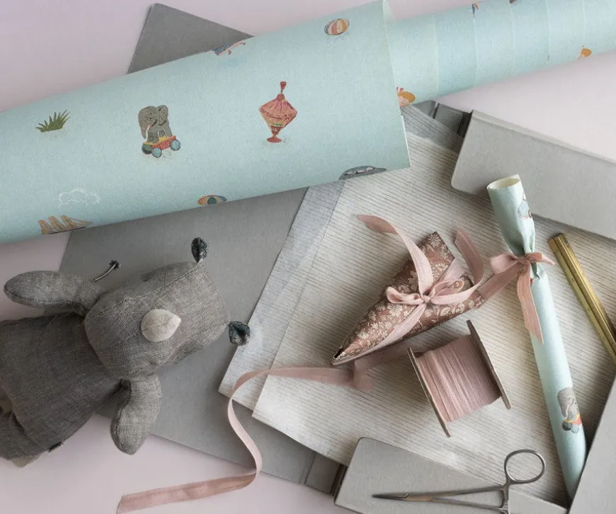 Shop Giftwrap, Toys - 10 M Gift Wrap & Ribbon