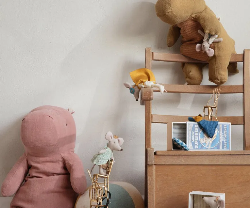 superhero_little_brother_mouse_in_box_3-1.webp Best Superhero Little Brother, Mouse In Box Little Brother & Sister